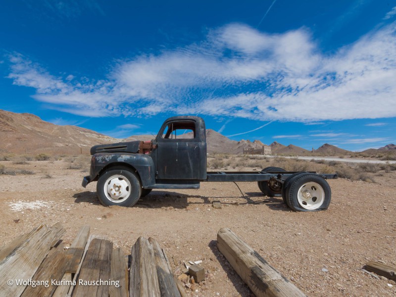 Truck wreck in Rhyolite